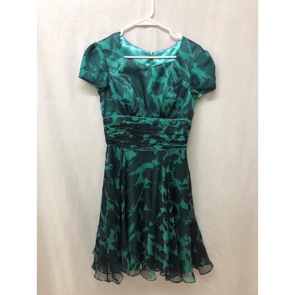 Landa Green Dress